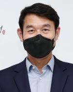 조은마트 김수동 대표, 장학금 200만원 기탁